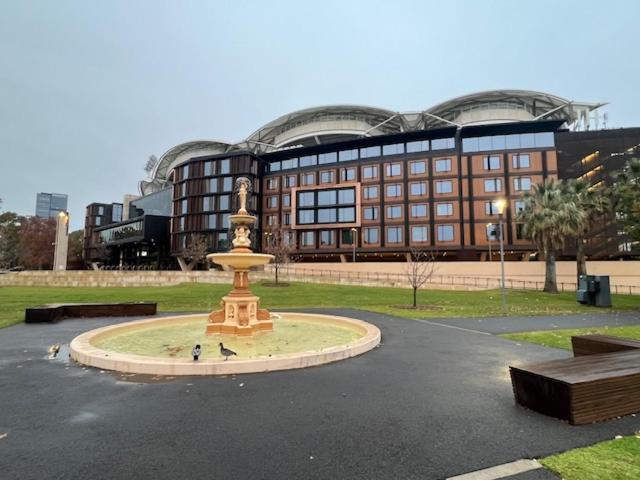 Adelaide Cbd Apartment - 3Br, 2Bath & Carpark Екстер'єр фото